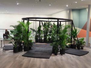 dlp motive für Daimler auf der IAA 2017 swinglounge_web-300x225 dlp motive für Daimler auf der IAA 2017