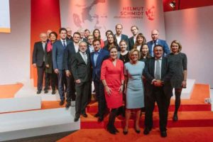 VOSS+FISCHER realisiert Helmut Schmidt Journalistenpreis in Frankfurt Helmut-Schmidt-Journalistenpreis_web-300x200 VOSS+FISCHER realisiert Helmut Schmidt Journalistenpreis in Frankfurt