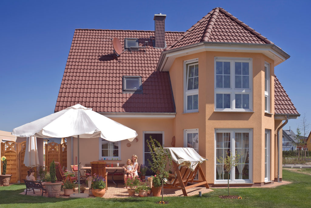 Roth_43-2017_HB_Bild_02_Turmhaus_2400px-1024x683 Ausflugstipp ins Berliner Umland zum Wochenende am dritten Advent | Hausbesichtigung am 16./17. Dezember in Strausberg
