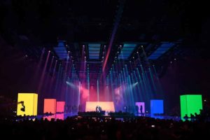 MTV-Awards_web-300x200 Faber Audiovisuals realisierte Kreativkonzept der MTV European Music Awards