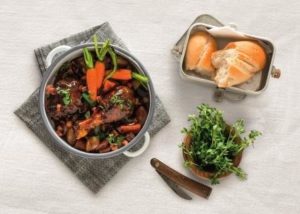 Aramark_Jakobsweg_Coq-au-Vin_kk-300x214 Kleine Auszeit: Genusspilgern mit Aramark