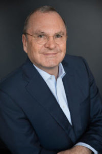 Neuer Vertriebsleiter bei Management- und IT-Beratung Andreas-Barth_MHP_2-200x300 Neuer Vertriebsleiter bei Management- und IT-Beratung