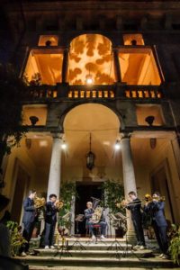Klingender Lago Maggiore Canadian-Brass-Loggia-del-Cashmere-Isola-Madre-200x300 Klingender Lago Maggiore