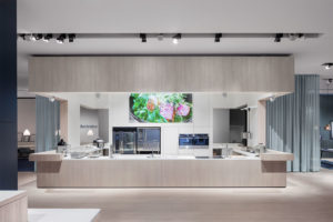 Geschmacks-Erlebnis - Dart erweckt Electrolux’ verbesserte Customer Journey auf EuroCucina zum Leben Dart-Electrolux-Eurocucina2018-LP_72dpi_RGB__6762-300x200 Geschmacks-Erlebnis - Dart erweckt Electrolux’ verbesserte Customer Journey auf EuroCucina zum Leben