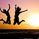 Freiwilligendienst, Work and Travel & Co. ERV-Tipps: Raus aus der Schule, rein ins Abenteuer Freiwilligendienst, Work and Travel & Co. ERV-Tipps: Raus aus der Schule, rein ins Abenteuer