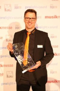 Movecat mit P.I.P.A. Award 2018 für Touring Rack 2 ausgezeichnet PIPA-Awardweb-200x300 Movecat mit P.I.P.A. Award 2018 für Touring Rack 2 ausgezeichnet