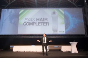 Blühender Erfolg für weltpatentierten BYAS Hair Completer Christian-Wiesner_WellStar_BYAS-Hair-Completer-300x200 Blühender Erfolg für weltpatentierten BYAS Hair Completer