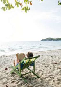 UrlaubBuchBritta-210x300 Im Urlaub in aller Ruhe ein Buch lesen