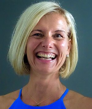 „Betreuung von Demenz-Patienten kann Schlafstörungen der Pflegenden auslösen.“ Portrait-Agnes-Wehr-neu-nur-Kopf-300x300 „Betreuung von Demenz-Patienten kann Schlafstörungen der Pflegenden auslösen.“