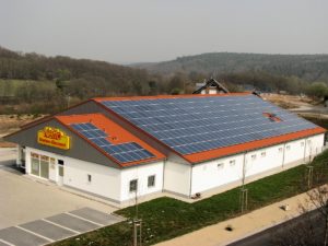 Photovoltaikanlagen: Gigawatt und Sonne satt Pressefoto-5_PV-Dachanlage_Mechernich-300x225 Photovoltaikanlagen: Gigawatt und Sonne satt