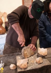 Sardiniens Herbst-Festival in Barbagia Käse-in-TIANA-©-Archivio-Aspen-Nora-ADV-210x300 Sardiniens Herbst-Festival in Barbagia