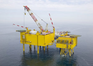 Tractebel stärkt mit der Akquisition von Overdick seine Position im Offshore-Wind Engineering Lahmeyer_PR_Bild1_BorWin2_18x13_1000px-300x214 Tractebel stärkt mit der Akquisition von Overdick seine Position im Offshore-Wind Engineering
