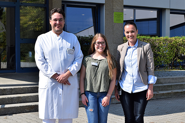 Eine neue Auszubildende an der Asklepios Klinik Oberviechtach Azubi_300kb Eine neue Auszubildende an der Asklepios Klinik Oberviechtach