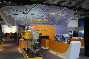 Blue Wheels setzt Continental auf der IAA Nutzfahrzeuge 2018 mittels Projection Mapping in Szene Continental-Cloud_web-300x200 Blue Wheels setzt Continental auf der IAA Nutzfahrzeuge 2018 mittels Projection Mapping in Szene