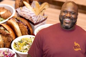 „Shaq Attack“ macht in „Big Chicken“ – Basketball-Legende eröffnet Restaurant auf der Carnival Radiance Big-Chicken-2-1-300x199 „Shaq Attack“ macht in „Big Chicken“ – Basketball-Legende eröffnet Restaurant auf der Carnival Radiance