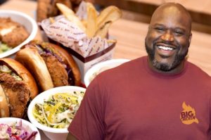 Big-Chicken-2-1-300x199 „Shaq Attack“ macht in „Big Chicken“ – Basketball-Legende eröffnet Restaurant auf der Carnival Radiance