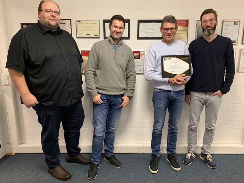 Auszeichnung_web ELATION zeichnet LMP als „Best Performing Distributor EMEA 2018“ aus