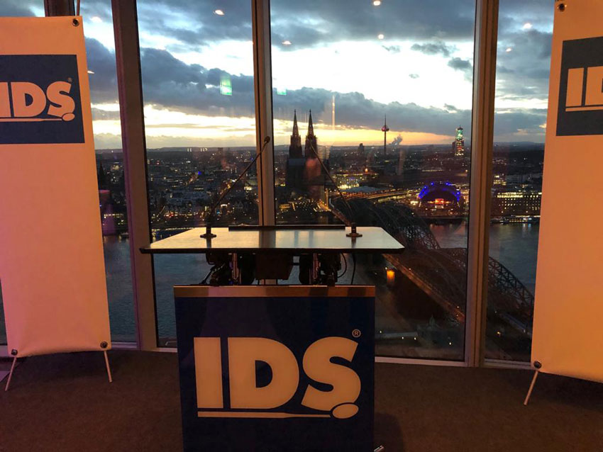 Dinner zum Messeauftakt der IDS fand im KölnSKY statt IDS-Dinner-im-KölnSKYweb Dinner zum Messeauftakt der IDS fand im KölnSKY statt