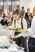 Fit für die IHK-Prüfung: Accor Hotels in Frankfurt bereiten ihre Azubis mit Prüfungssimulation vor Foto4_Pruefungssimulation_200x200 Fit für die IHK-Prüfung: Accor Hotels in Frankfurt bereiten ihre Azubis mit Prüfungssimulation vor