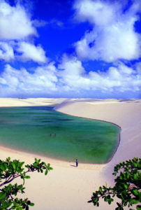 Maranhão_Lençóis-Maranhenses-11-©-Embratur_Raoni-Maddalena-202x300 LENÇÓIS MARANHENSES: Brasiliens magische Dünenlandschaft