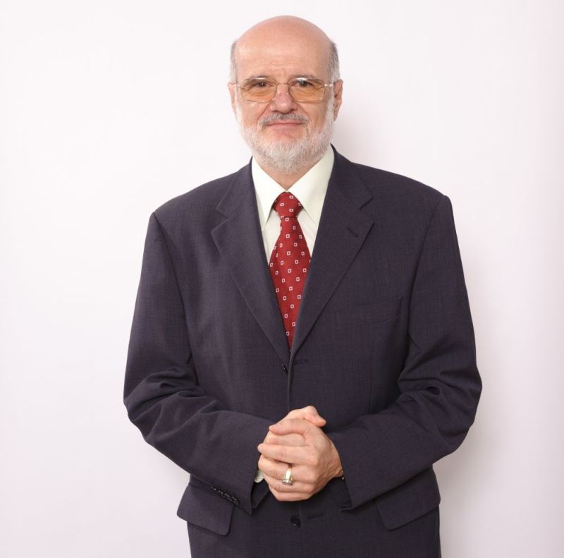 Prostatakrebs, Brachytherapie und Hyperthermie b-Prof-Szasz-gefaltete-Hände-800 Prostatakrebs, Brachytherapie und Hyperthermie