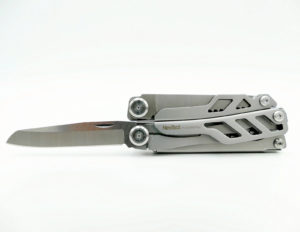 Handwerker, Jäger und Hobby-Schrauber illegal unterwegs? MULTITOOL-DEUTSCHLAND-Erlaubt-300x232 Handwerker, Jäger und Hobby-Schrauber illegal unterwegs?