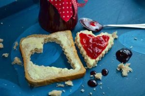 SuesseFruechtchen-300x199 Süße Früchtchen auf Brot, Brötchen oder Stuten