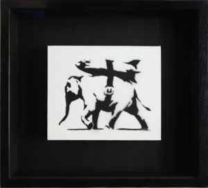 Kronsbein-1-300x271 Banksys Waffen, Superman & mehr in der Münchner Residenz - Galerie Kronsbein mit Urban & Pop Art Werken bei der 10. Münchner HIGHLIGHTS