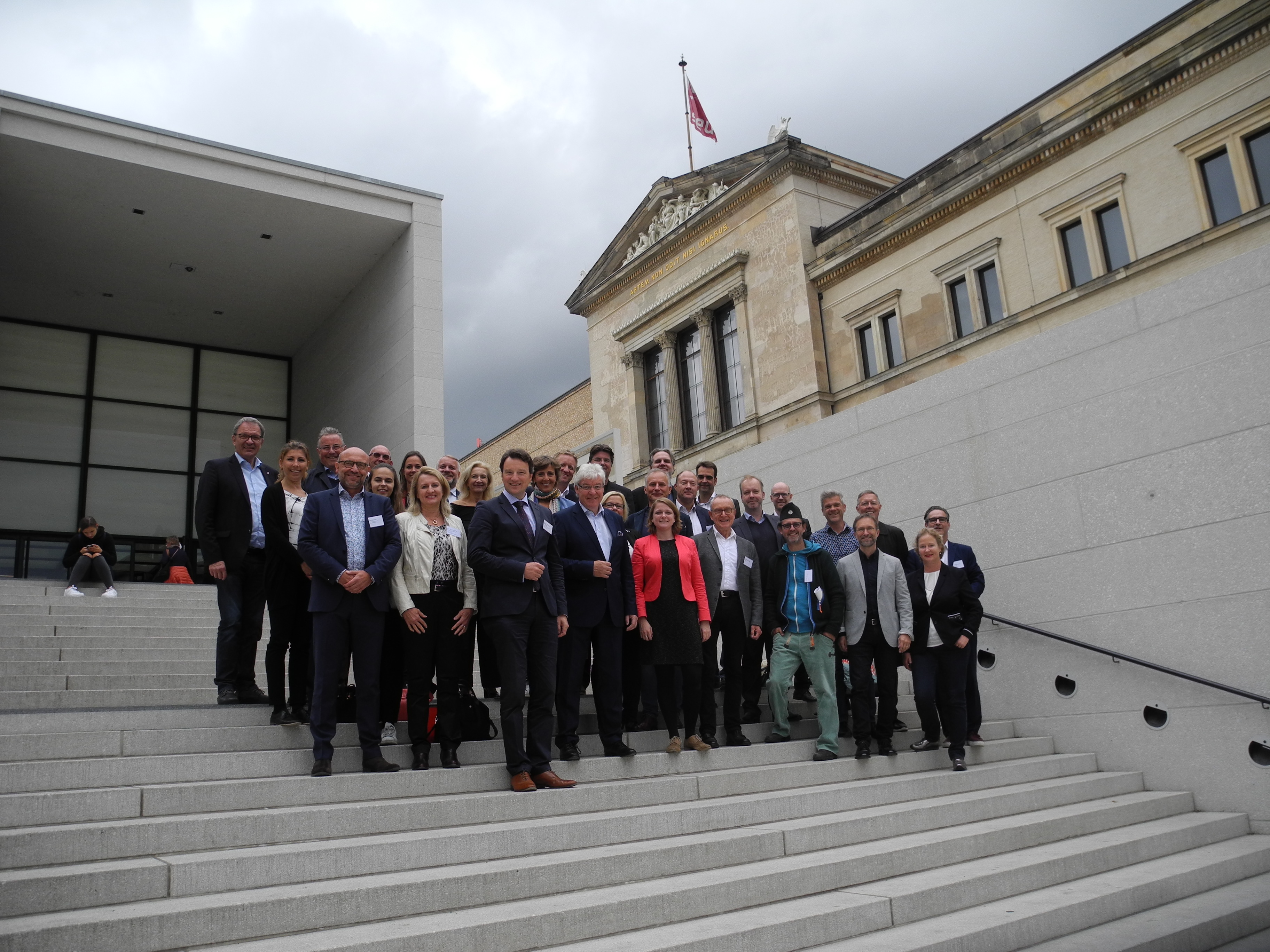 Auswahl_Foto_Jurysitzung Expertenjury nominiert 22 Wettbewerbsbeiträge für die 14. Europäischen Kulturmarken-Awards, Prof. Dr. Oliver Scheytt erhält Lifetime Achievement Award