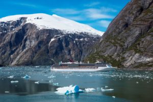 Carnival weitet Alaska-Angebot aus – 2021 mit zwei Schiffen zu den Gletscherwelten Nordamerikas CL_MI_Alaska083F-4-300x200 Carnival weitet Alaska-Angebot aus – 2021 mit zwei Schiffen zu den Gletscherwelten Nordamerikas