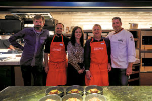 Kochen wie Zuhause smic-UnternehmerClub-ORANGE-UnternehmerKOCHEN-2019-1127-Presse-Web-300x200 Kochen wie Zuhause