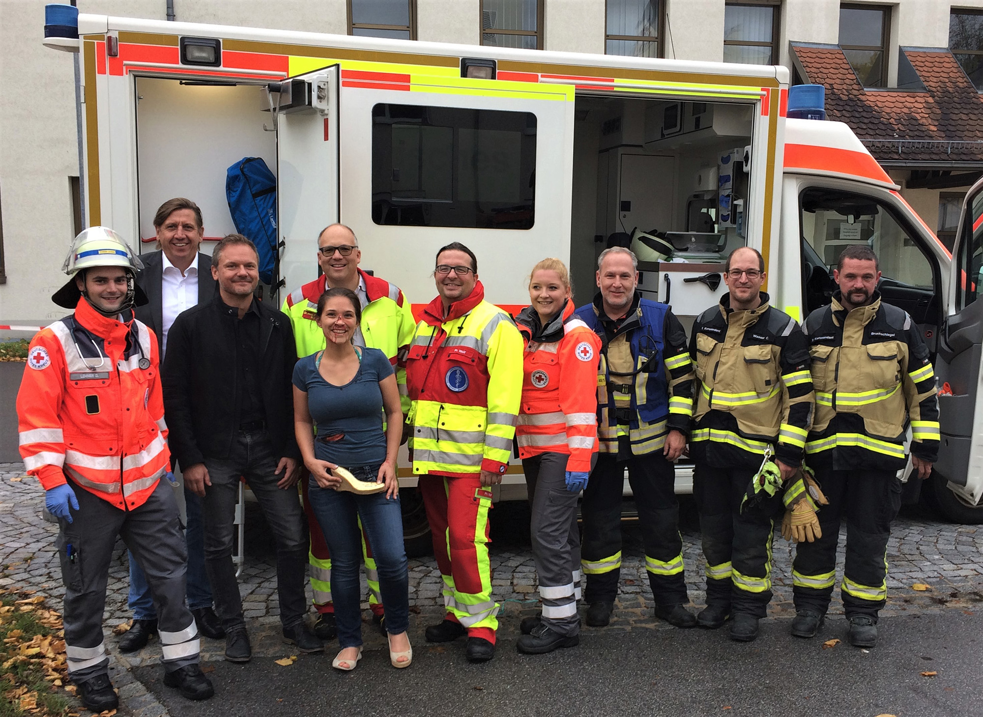 Notärzte und Rettungsdienstler der Asklepios Klinik im Städtedreieck gemeinsam im „Trainingscamp“ Trainingscamp_1MB Notärzte und Rettungsdienstler der Asklepios Klinik im Städtedreieck gemeinsam im „Trainingscamp“