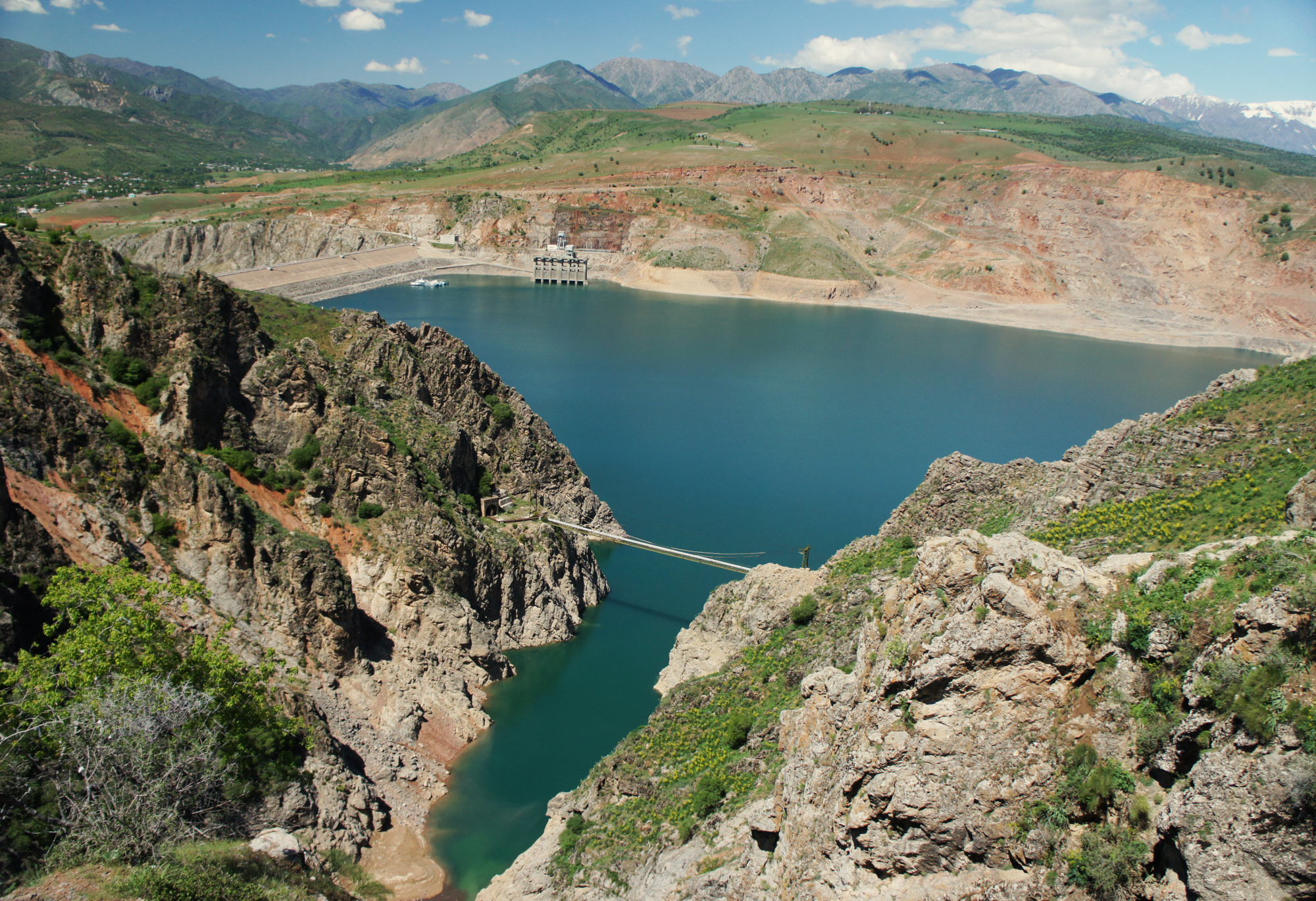 Wasserkraft-Masterplan: Großes Potential für Usbekistan AdobeStock_254422166MasterplanUsbekistan_2000px Wasserkraft-Masterplan: Großes Potential für Usbekistan