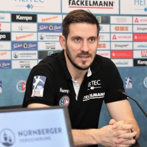 HC Erlangen: Fünf Fragen an Trainer Michael Haaß 201117_HCE_PK_HBW_Micha_Haass_HJKrieg_750_8685-300x300 HC Erlangen: Fünf Fragen an Trainer Michael Haaß