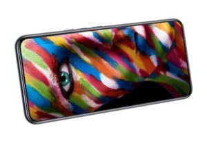 Axon-20_black_05-300x208 Top-Design zu fairem Kurs: ZTE Axon 20 4G kombiniert Under-Display-Kamera mit attraktivem Preis-Leistungs-Verhältnis