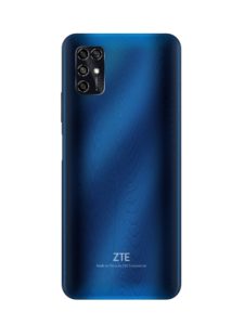 V2020Smart_blue_04-225x300 Hält und hält und hält: ZTE Blade V2020 Smart punktet mit extrem langer Akkulaufzeit und günstigem Preis