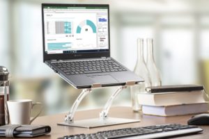 Laptop-Stand_01_2-300x200 Mehr Flexibilität beim hybriden Arbeiten: Dynabook stellt neues Zubehör vor