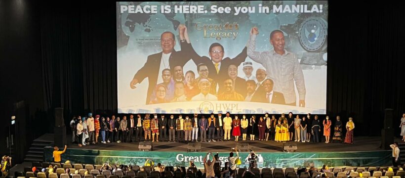 3.Commemorative Photo