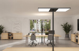 Luxo-Adapt-Stehleuchte_Buero-4-300x195 Luxo Adapt: Neue flexible Stehleuchten-Familie von Glamox