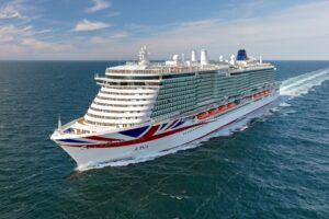 P&O Cruises stellt Winterkollektion 24/25 vor – Rabatte für Wiederholer und Neueinsteiger PO-Iona3-300x200 P&O Cruises stellt Winterkollektion 24/25 vor – Rabatte für Wiederholer und Neueinsteiger