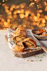 Wellingtons Weihnachtswunder: Neue Festtagsgerichte mit The Vegetarian ButcherTM UFS_Wellingtons_Weihnachtswunder-min-200x300 Wellingtons Weihnachtswunder: Neue Festtagsgerichte mit The Vegetarian ButcherTM
