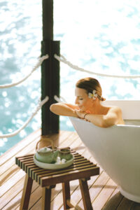 Wiedergeburt einer Lehre: „Traditionelle Maledivische Medizin“ hält Einzug ins Spa des Nova Maldives Nova-Maldives-Spa-04-200x300 Wiedergeburt einer Lehre: „Traditionelle Maledivische Medizin“ hält Einzug ins Spa des Nova Maldives