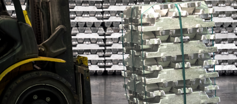 Aluminiumbarren auf Gabelstapler; Detektei Trier, Detektiv Luxemburg, Privatdetektiv Bitburg