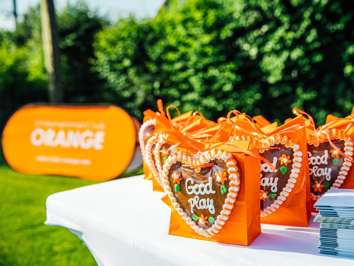 Golf meets Business: Der ORANGE Cup 2023 für die Metropolregion Nürnberg SMIC-ORANGE-CUP-2018-Businessturnier-Lauterhofen-9075334-1200x900Px Golf meets Business: Der ORANGE Cup 2023 für die Metropolregion Nürnberg