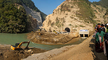 Mehr erneuerbare Energie für Nepal: Flussumleitung am Tanahu-Projekt Photo-1-River-Diversion-Ceremony-on-06-November-2023-13x18-kl Mehr erneuerbare Energie für Nepal: Flussumleitung am Tanahu-Projekt
