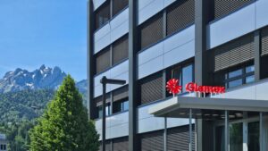 Glamox-AG-in-Lucerne-with-logo-300x169 Das Schweizer Beleuchtungsunternehmen Küttel ändert seinen Namen und firmiert um zu Glamox
