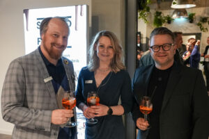 Schokoladenfabrik Köln begeistert mit hochkarätigen Business-Events WeconNetzwerkKoeln-BusinessDinner_WEB_Be-A-Star-Productions-020.jpg-300x200 Schokoladenfabrik Köln begeistert mit hochkarätigen Business-Events