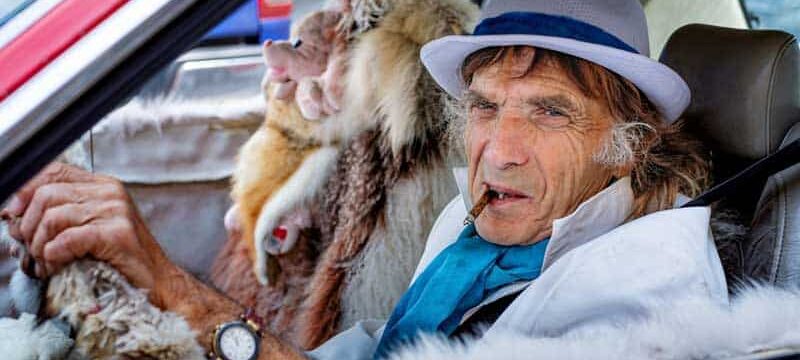 Kunst und Zahnheilkunde: Eröffnung der Fotoausstellung "Einen Augenblick, bitte!" im Zahnzentrum Kronberg