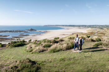 Grandiose Ausblicke garantieren die Etappen des Jersey Tidal Trail. Foto: Studio M