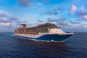 Carnival-Legend-300x200 Carnival startet erstmals exklusives Hawaii-Programm – In 2027/28 zehn Kreuzfahrten ab Long Beach